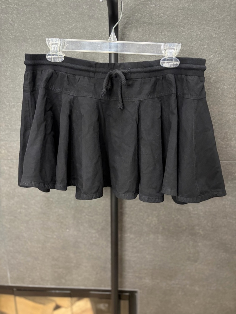 Anthropologie Daily Practice Courtside Mini Skirt Black Size Medium - Picture 8 of 11